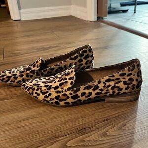 Dr Scholl’s cheetah print flats
